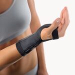 BORT Medical wrist splint with aluminium hinge 2